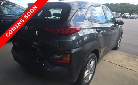 More photos of 2021 Hyundai Kona SE at Auto Boutique Ohio, OH