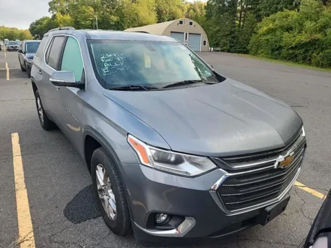 Another view of 2019 Chevrolet Traverse LT Cloth for sale in Columbus, OH at Auto Boutique Ohio