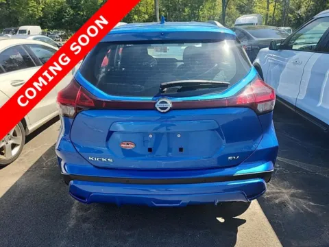 More photos of 2021 Nissan Kicks SV at Auto Boutique Ohio, OH