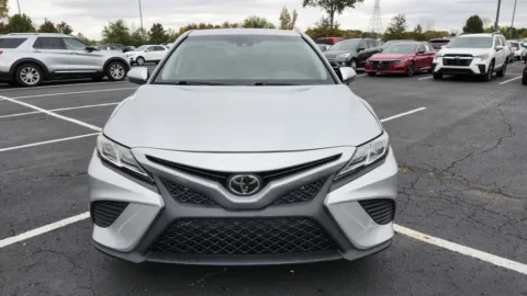 Another view of 2018 Toyota Camry SE for sale in Columbus, OH at Auto Boutique Ohio