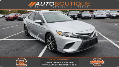Silver 2018 Toyota Camry SE for sale in Columbus, OH