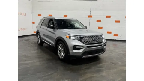 Silver 2024 Ford Explorer Limited for sale in Columbus, OH
