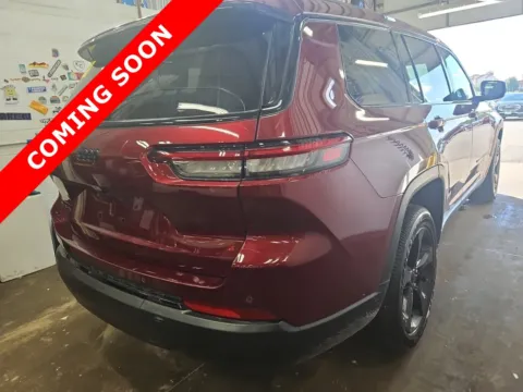 More photos of 2023 Jeep Grand Cherokee L Altitude at Auto Boutique Ohio, OH