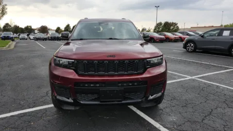 Another view of 2023 Jeep Grand Cherokee L Altitude for sale in Columbus, OH at Auto Boutique Ohio
