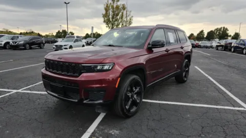 More photos of 2023 Jeep Grand Cherokee L Altitude at Auto Boutique Ohio, OH