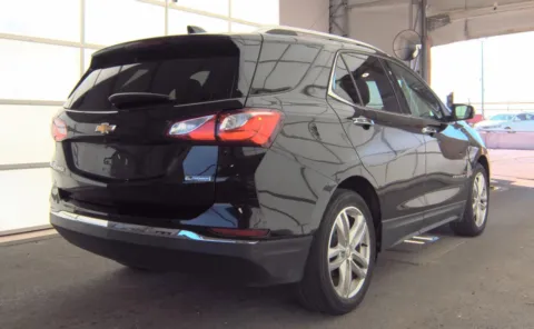 More photos of 2018 Chevrolet Equinox Premier at Auto Boutique Ohio, OH