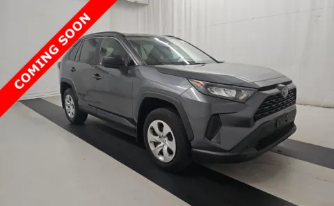 More photos of 2021 Toyota RAV4 LE at Auto Boutique Ohio, OH