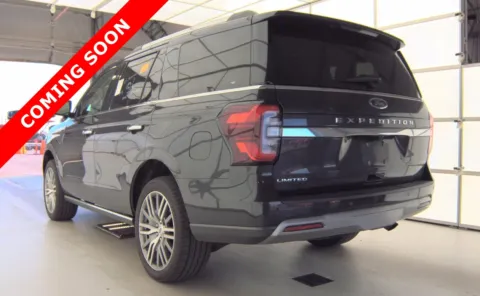 More photos of 2023 Ford Expedition Limited at Auto Boutique Ohio, OH