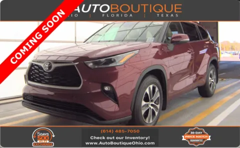 Red 2021 Toyota Highlander XLE for sale in Columbus, OH