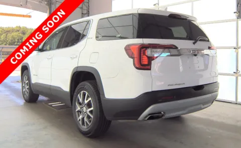 More photos of 2022 GMC Acadia SLE at Auto Boutique Ohio, OH