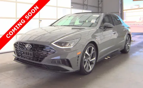 Gray 2022 Hyundai Sonata SEL Plus for sale in Columbus, OH