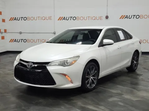 More photos of 2017 Toyota Camry SE at Auto Boutique Ohio, OH