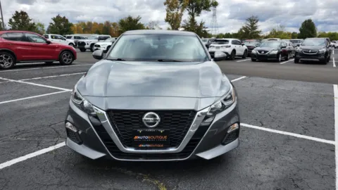 Another view of 2020 Nissan Altima 2.5 S for sale in Columbus, OH at Auto Boutique Ohio