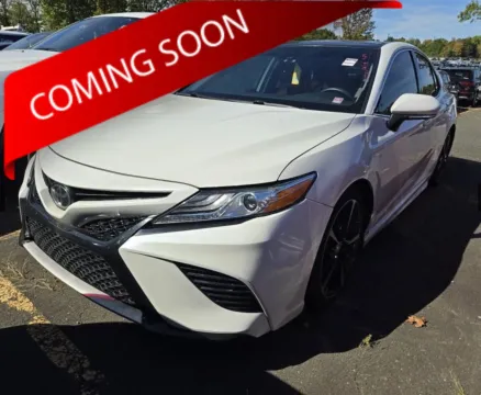 White 2020 Toyota Camry XSE for sale in Columbus, OH