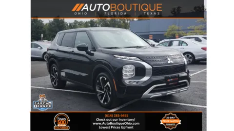 Black 2024 Mitsubishi Outlander SE for sale in Columbus, OH
