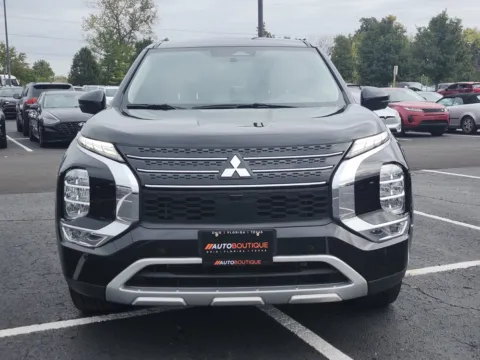 Another view of 2024 Mitsubishi Outlander SE for sale in Columbus, OH at Auto Boutique Ohio