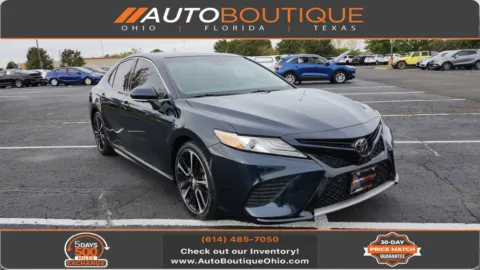 Blue 2018 Toyota Camry XSE for sale in Columbus, OH