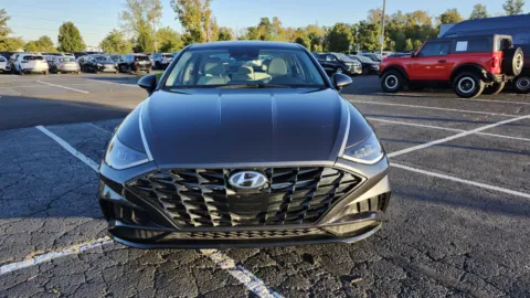 Another view of 2023 Hyundai Sonata SEL for sale in Columbus, OH at Auto Boutique Ohio