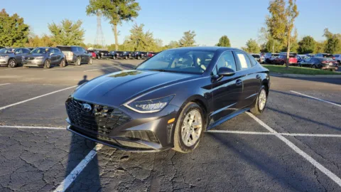 More photos of 2023 Hyundai Sonata SEL at Auto Boutique Ohio, OH