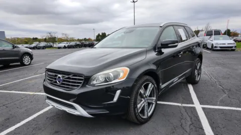 More photos of 2017 Volvo XC60 Dynamic at Auto Boutique Ohio, OH