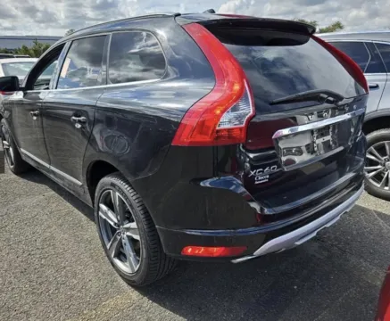 More photos of 2017 Volvo XC60 Dynamic at Auto Boutique Ohio, OH