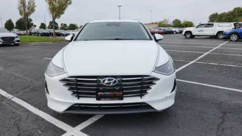Another view of 2021 Hyundai Sonata SE for sale in Columbus, OH at Auto Boutique Ohio