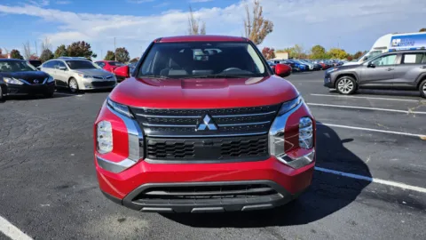 Another view of 2022 Mitsubishi Outlander ES for sale in Columbus, OH at Auto Boutique Ohio