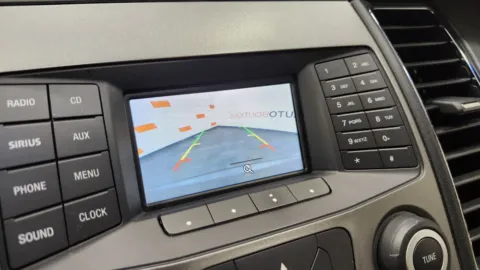 Photos of 2016 Ford Taurus SE for sale in Columbus, OH at Auto Boutique Ohio