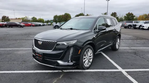 More photos of 2021 Cadillac XT6 Premium Luxury at Auto Boutique Ohio, OH