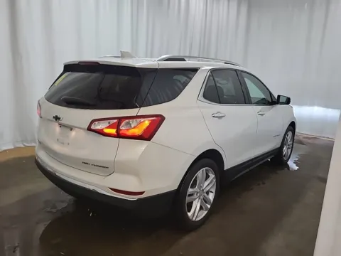 More photos of 2019 Chevrolet Equinox Premier at Auto Boutique Ohio, OH