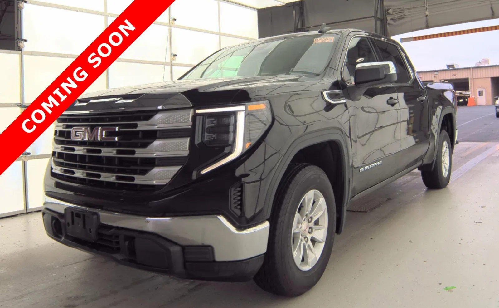 Black 2022 GMC Sierra 1500 SLE for sale in Columbus, OH