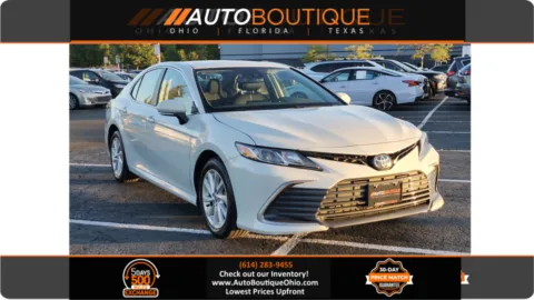 Gray 2023 Toyota Camry LE for sale in Columbus, OH