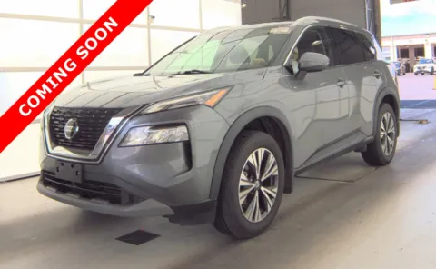 Gray 2021 Nissan Rogue SV for sale in Columbus, OH