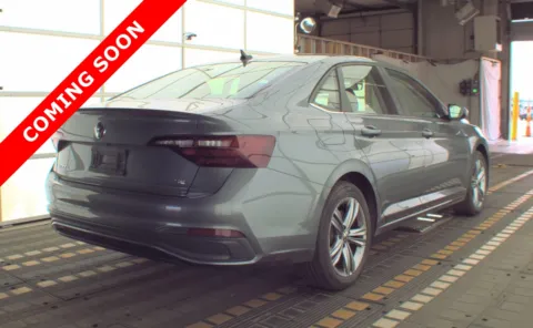 More photos of 2024 Volkswagen Jetta SE at Auto Boutique Ohio, OH
