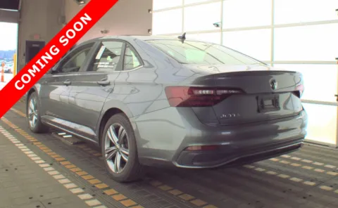 More photos of 2024 Volkswagen Jetta SE at Auto Boutique Ohio, OH