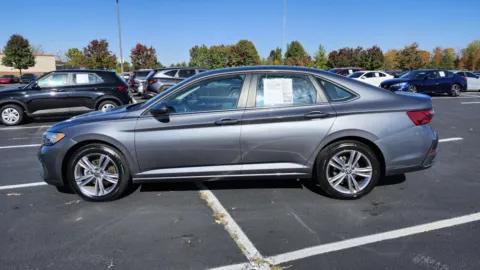More photos of 2024 Volkswagen Jetta SE at Auto Boutique Ohio, OH