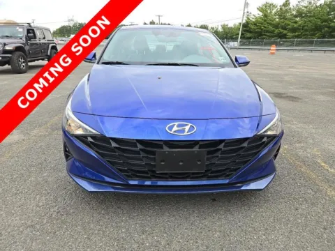Another view of 2021 Hyundai Elantra SE for sale in Columbus, OH at Auto Boutique Ohio