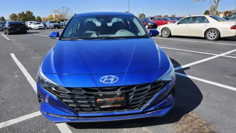 Another view of 2021 Hyundai Elantra SE for sale in Columbus, OH at Auto Boutique Ohio