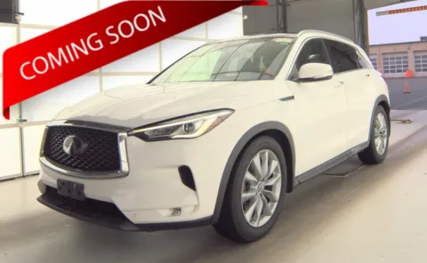 White 2019 INFINITI QX50 LUXE for sale in Columbus, OH