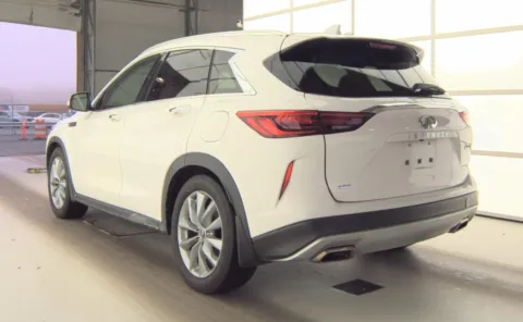 More photos of 2019 INFINITI QX50 LUXE at Auto Boutique Ohio, OH