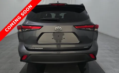 More photos of 2023 Toyota Highlander LE at Auto Boutique Ohio, OH