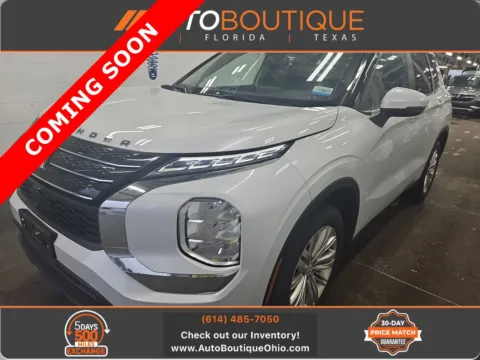 White 2024 Mitsubishi Outlander ES for sale in Columbus, OH