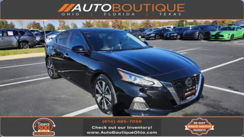 Black 2022 Nissan Altima 2.5 SV for sale in Columbus, OH
