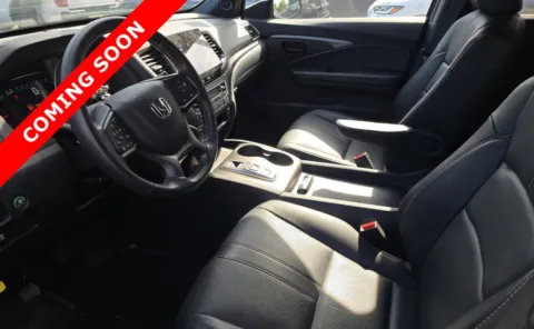 More photos of 2022 Honda Pilot TrailSport at Auto Boutique Ohio, OH