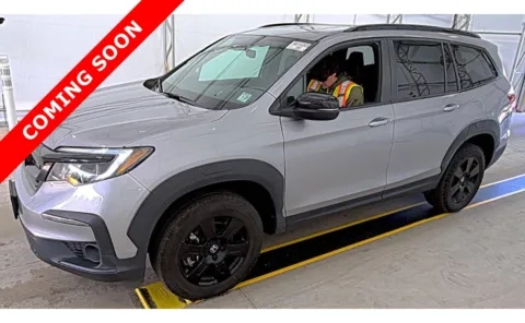 Gray 2022 Honda Pilot TrailSport for sale in Columbus, OH