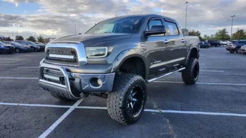 More photos of 2008 Toyota Tundra 4WD Truck at Auto Boutique Ohio, OH
