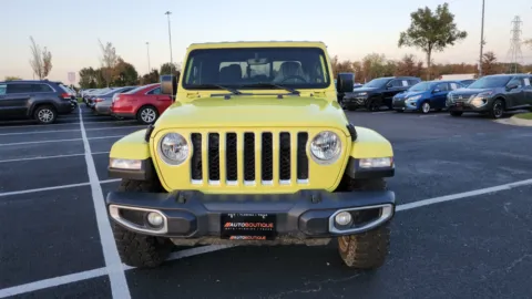 Another view of 2023 Jeep Gladiator Overland for sale in Columbus, OH at Auto Boutique Ohio