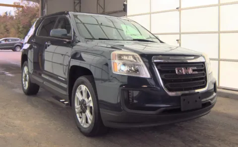 Another view of 2017 GMC Terrain SLE for sale in Columbus, OH at Auto Boutique Ohio