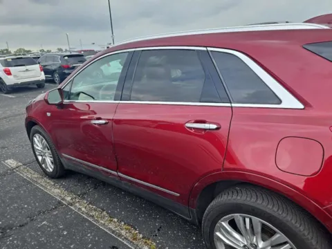 Another view of 2017 Cadillac XT5 Premium Luxury AWD for sale in Columbus, OH at Auto Boutique Ohio