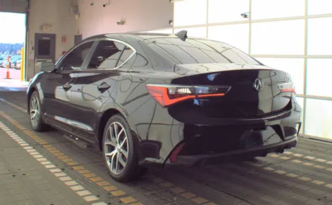 More photos of 2020 Acura ILX w/Technology Pkg at Auto Boutique Ohio, OH